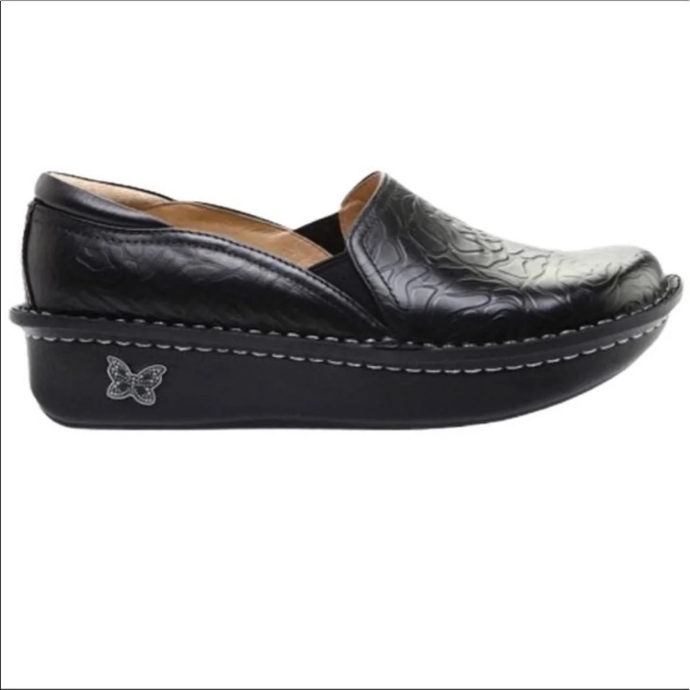 Alegria Debra rose embossed clog size 7-7.5